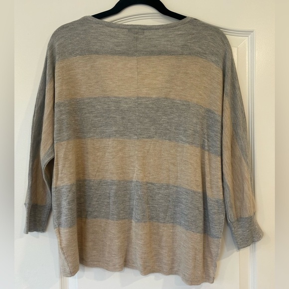 EUC Splendid Lightweight Striped Sweater - Picture 6 of 8